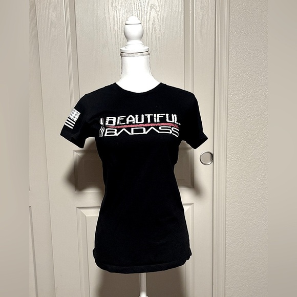 Women’s Grunt Style Black Beautiful Badass Tee - Picture 1 of 6